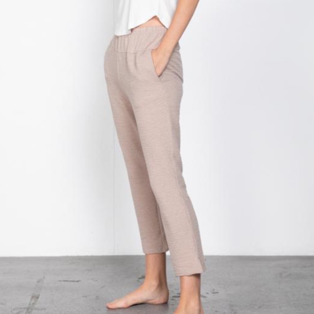 🆕 Cropped Cotton Pants - Picture 1 of 4